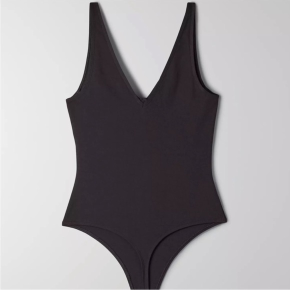 Babaton Bodysuit size L - Picture 3 of 10